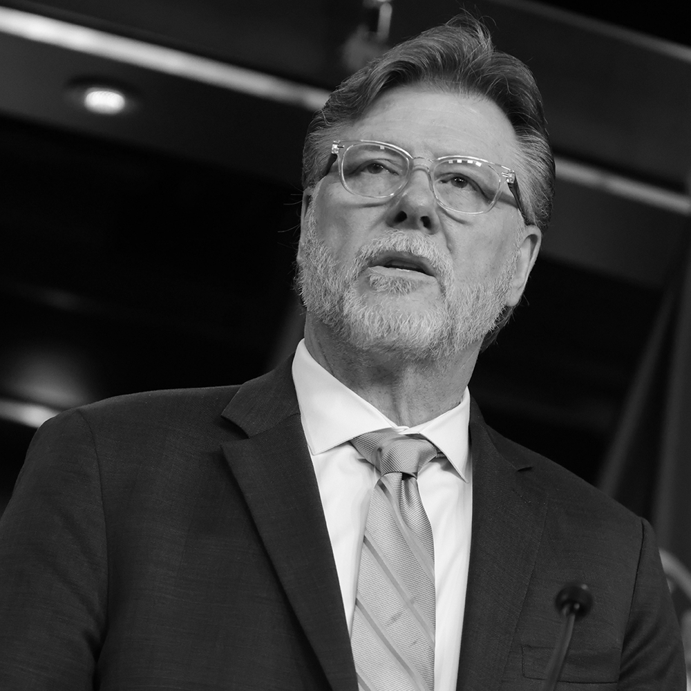 The chairman of the US House of Representatives Intelligence Committee, Representative Rick Crawford, is set to revive the proposal to centralise counter-espionage activities.