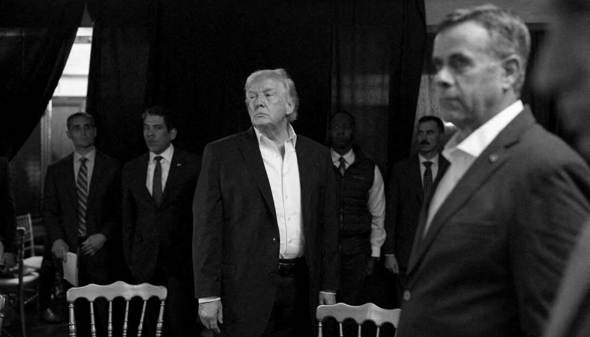 US President Donald Trump and CIA Director John Ratcliffe.